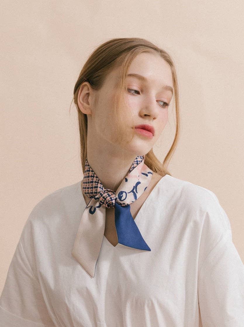 "Floral Houndstooth" Silk Skinny Scarf - Blue