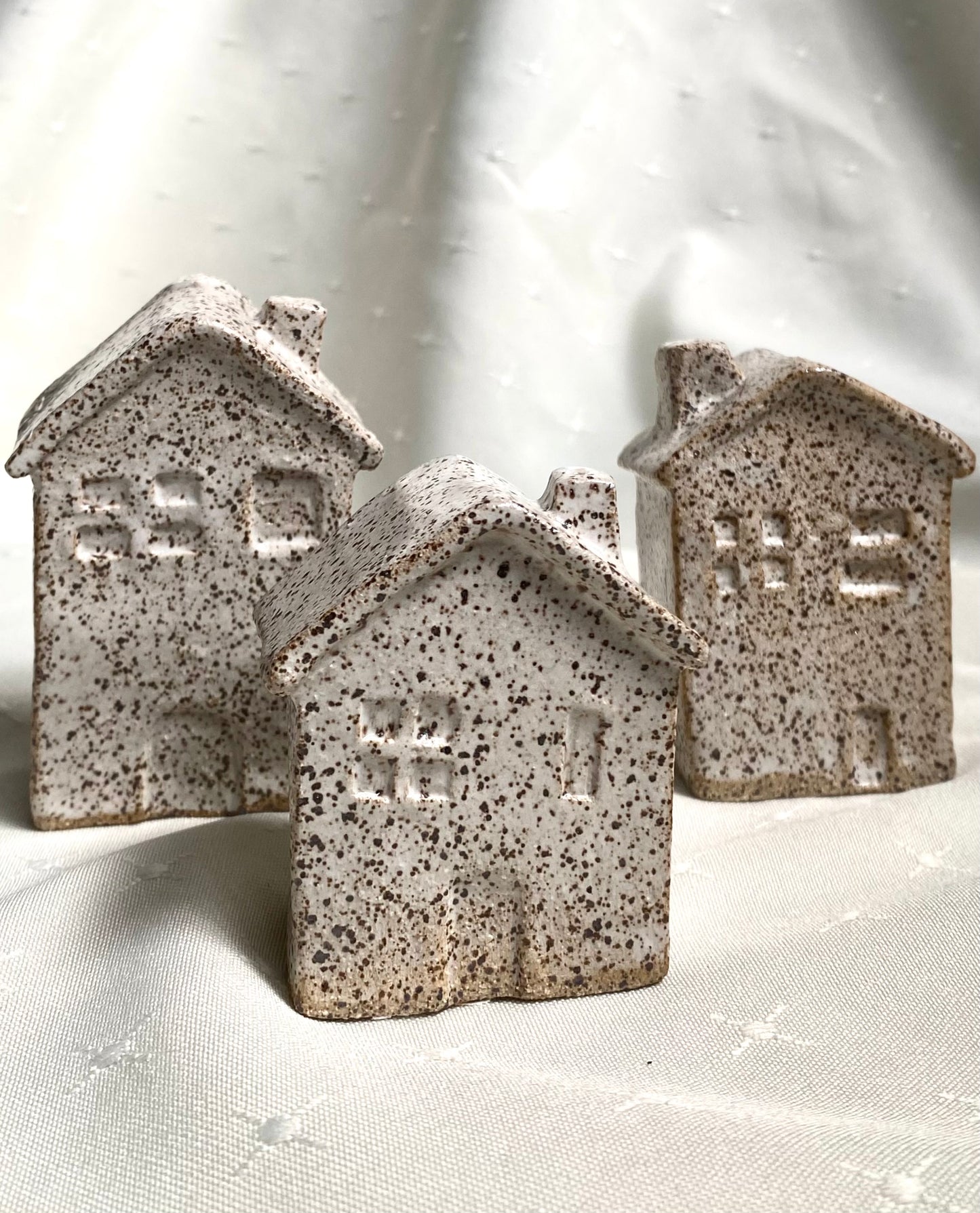 Phalsiii Ceramics Mini Houses