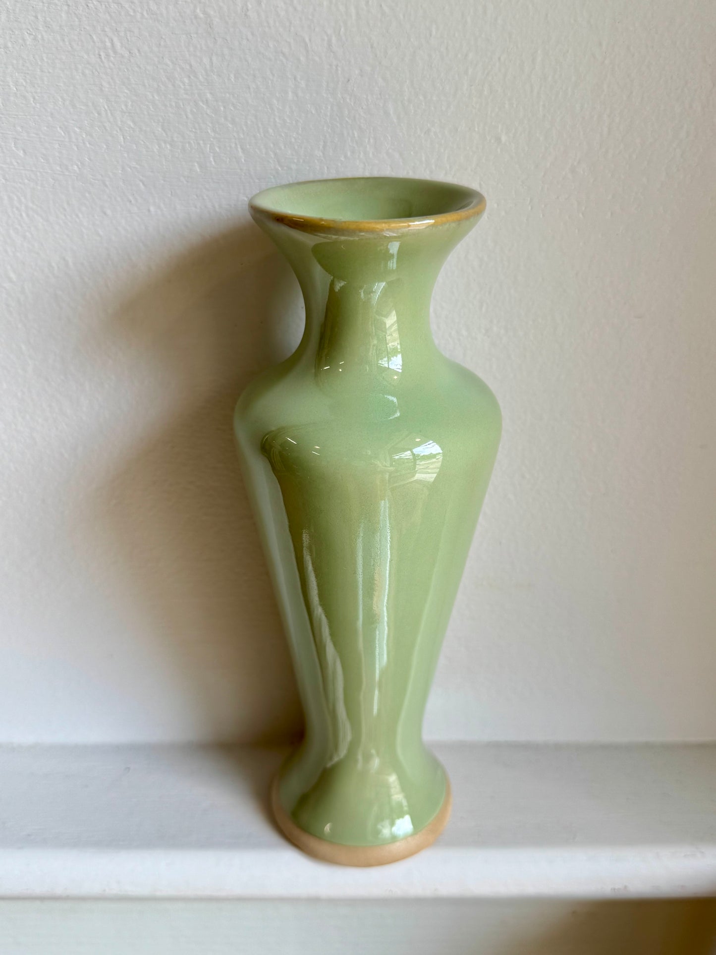 Chasing Rainbows Budvase