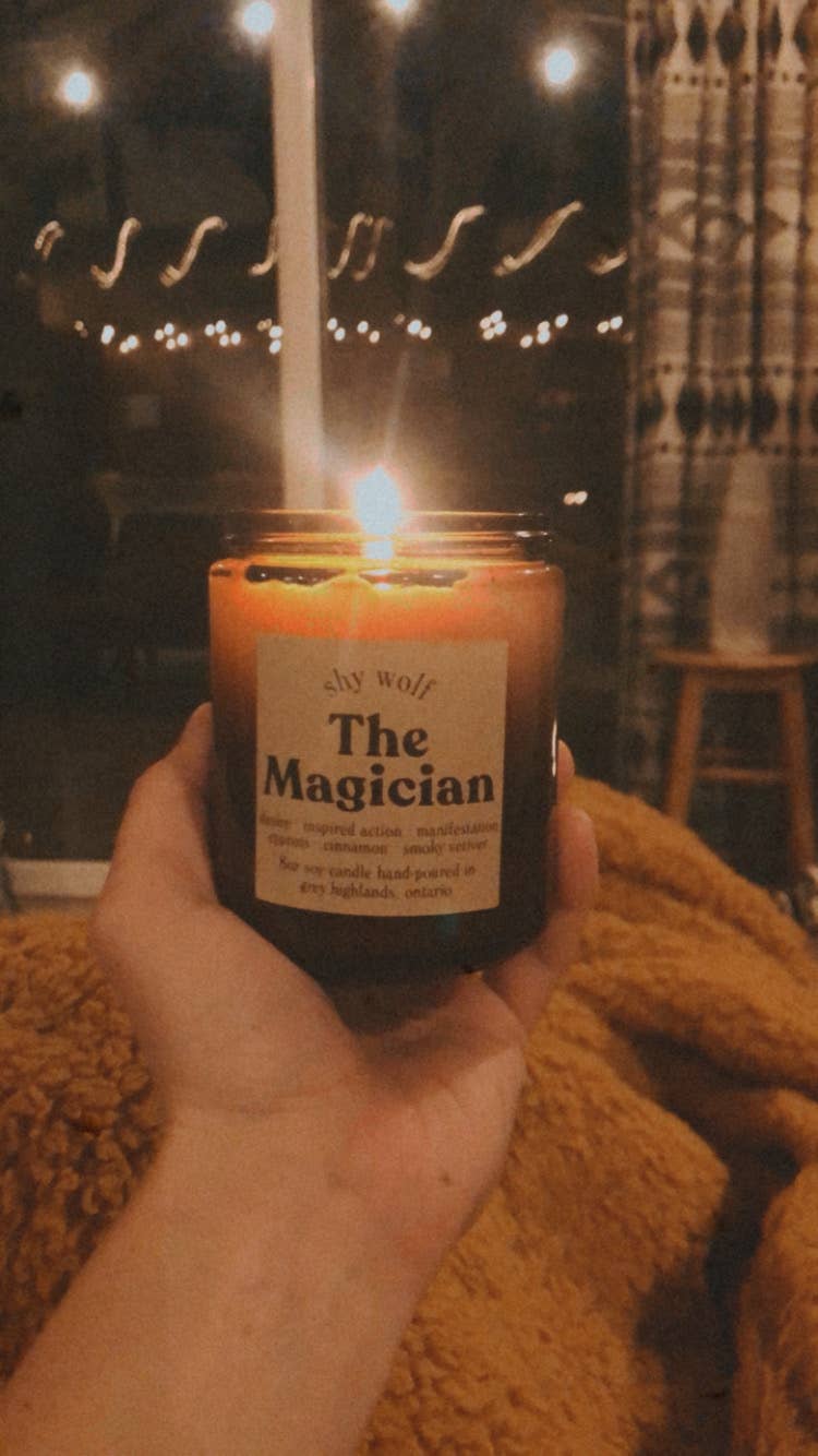 The Magician Tarot Candle - Boho 70s - Cinnamon Vetiver