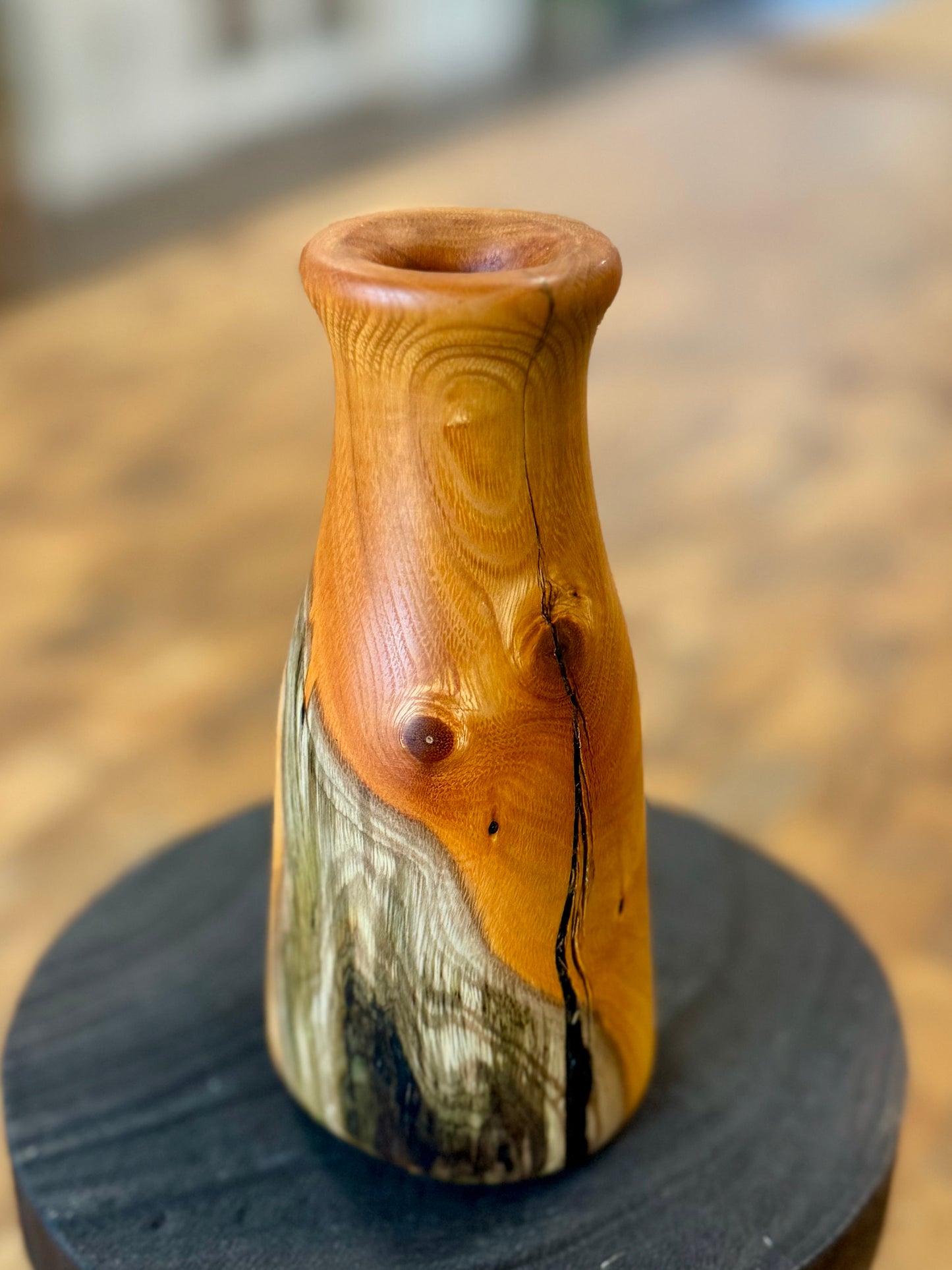 Buckthorn Wood Budvase
