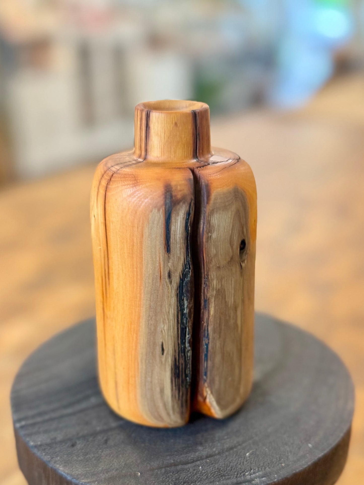 Buckthorn Wood Budvase