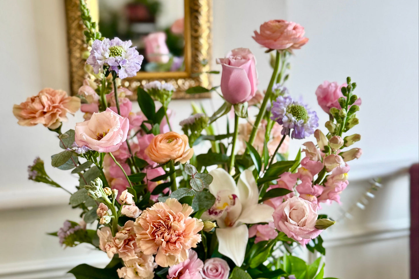April Flower Workshop – Seasonal Blooms in a Vase