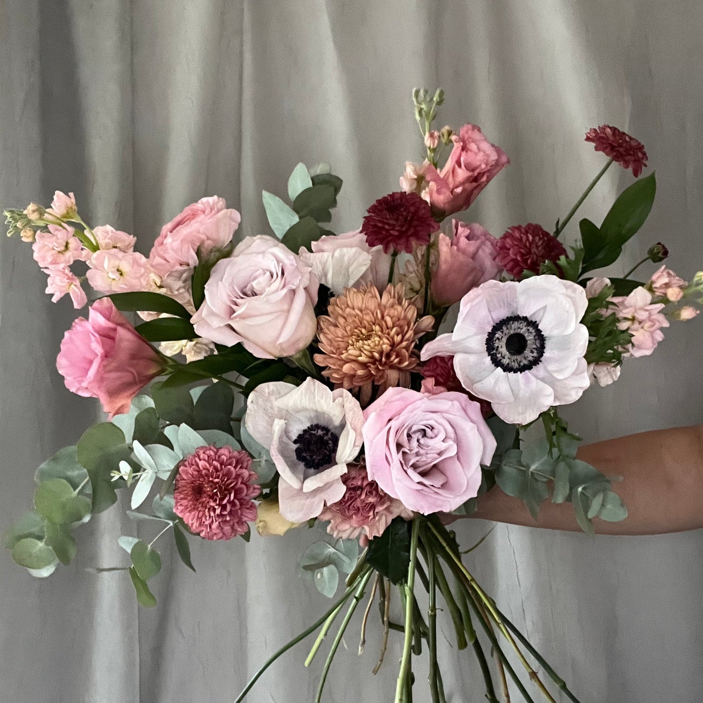 T&P HAND TIED BOUQUET