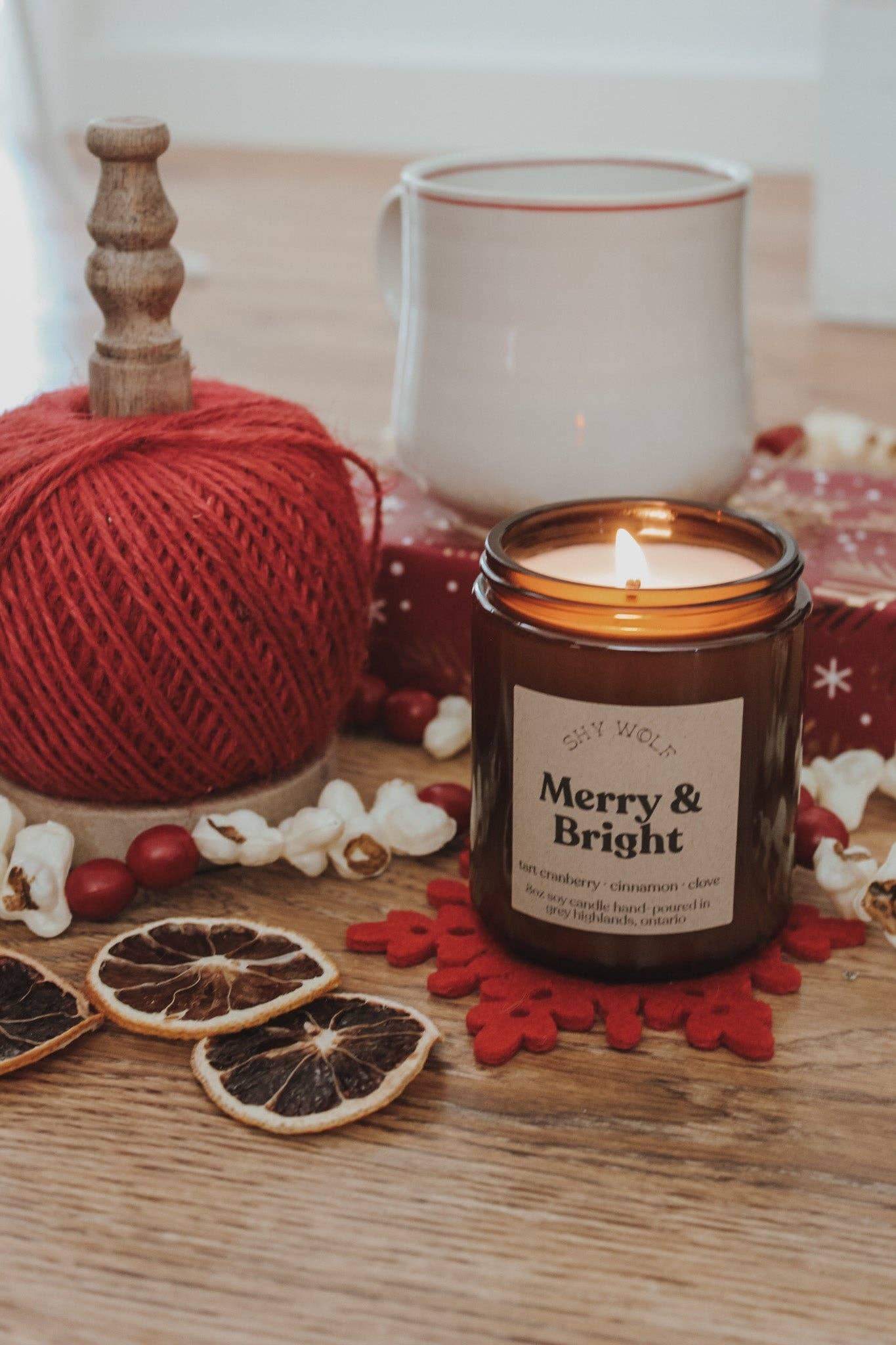 Merry & Bright Christmas Candle, Winter Candle, Cranberry
