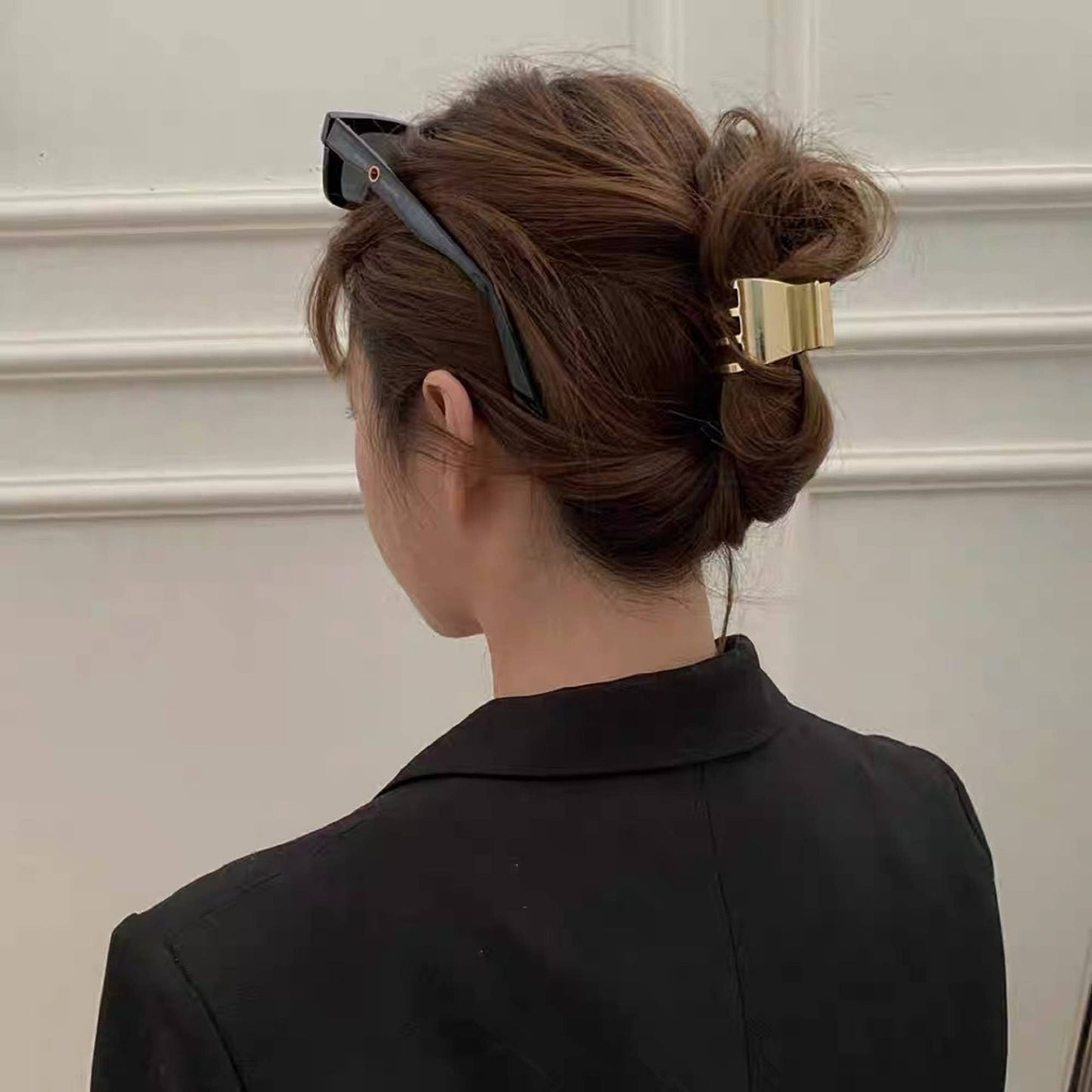 Small Golden Arc Hair Clip