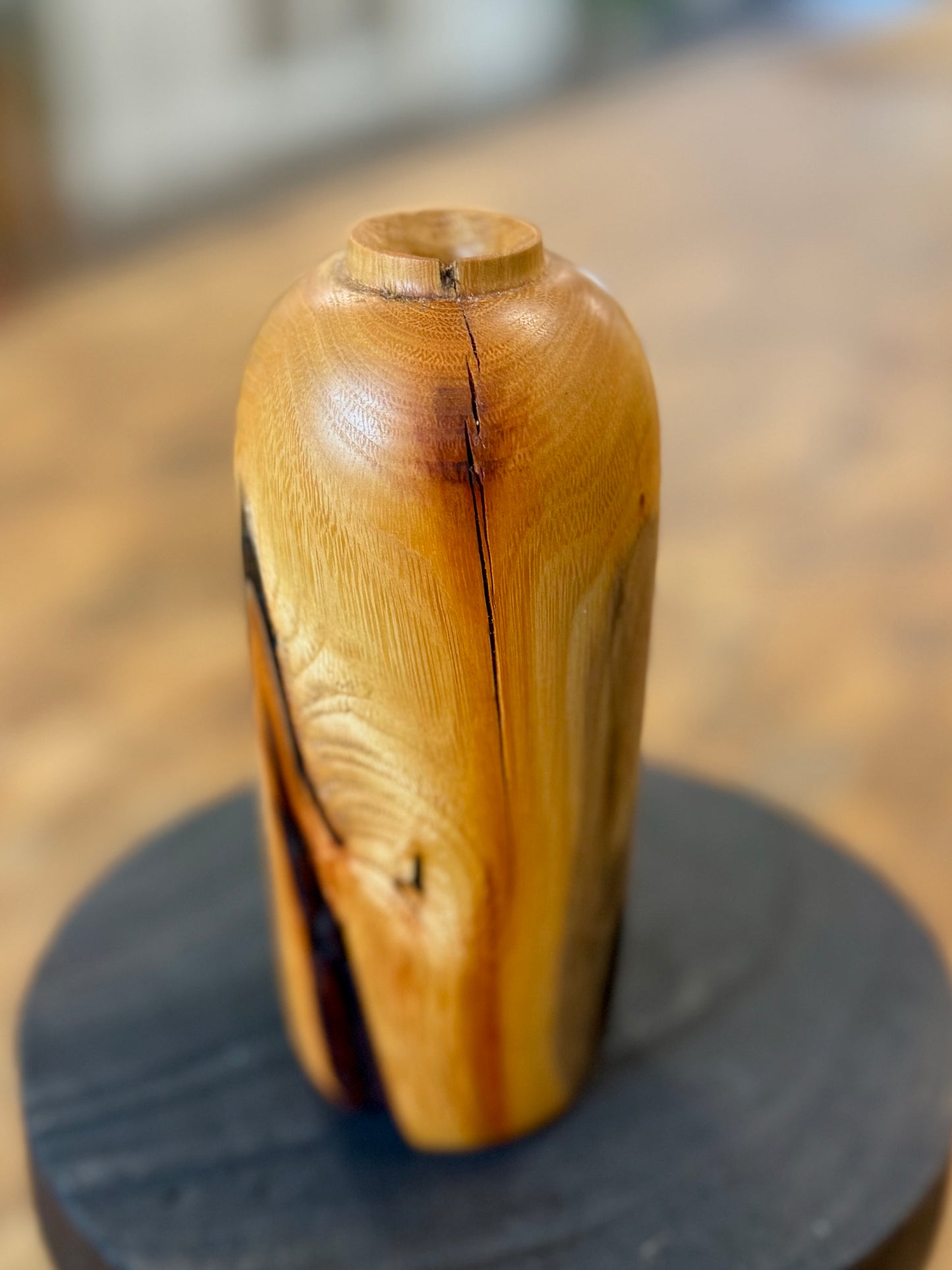 Buckthorn Wood Budvase