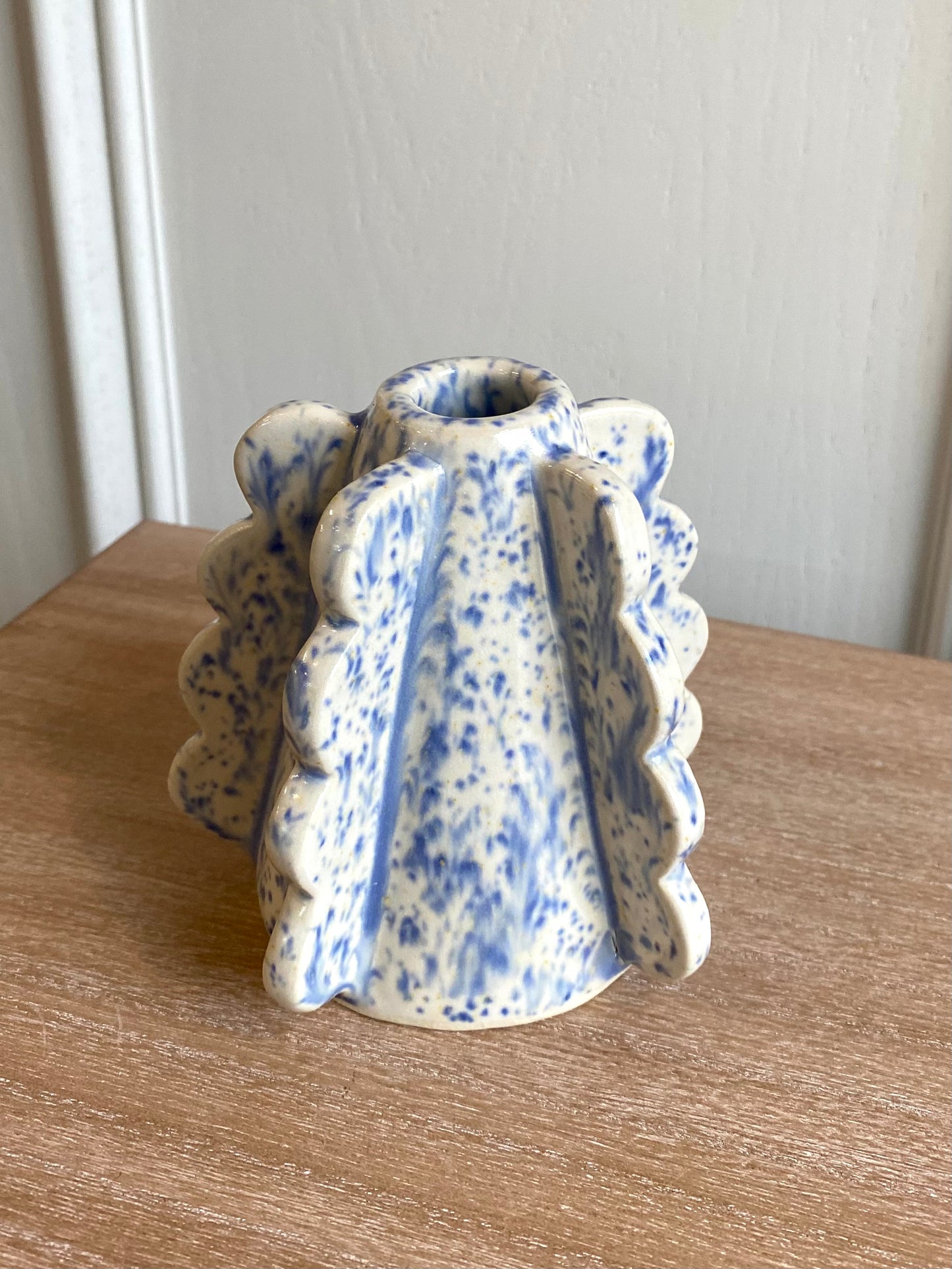 Phalsiii Ceramics Bud Vase