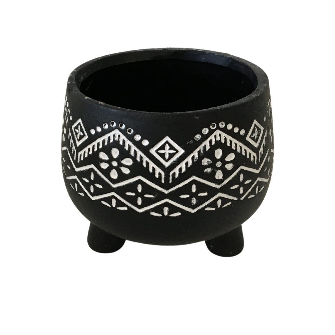 Black & White Pot