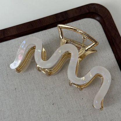 Lily Acetate and Metal Hair Claw Clip