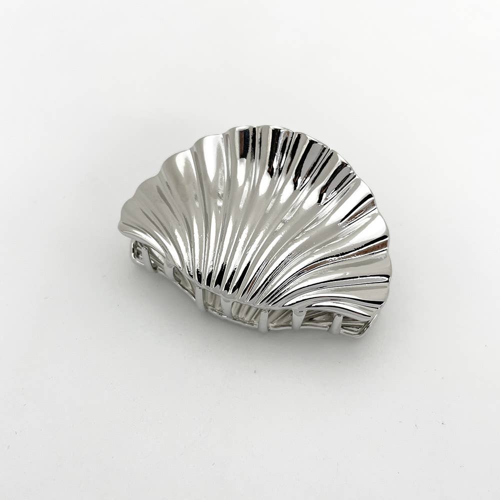 Golden Shell Hair Claw