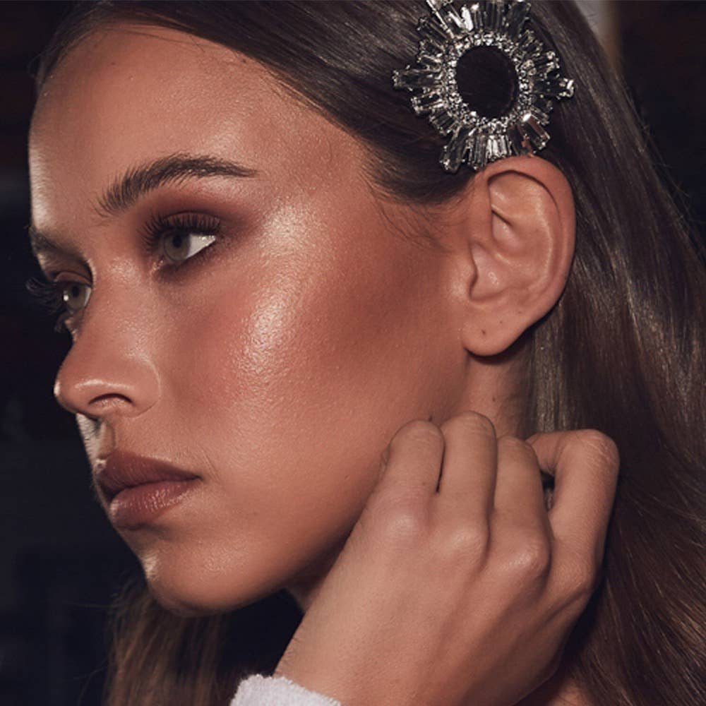 Crystal Sunburst Hair Clip - Sparkling Rhinestone