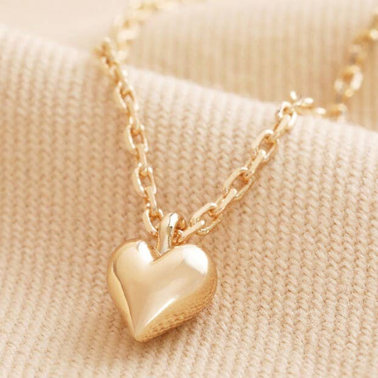Tiny Heart Pendant Necklace in Gold