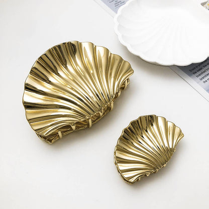 Golden Shell Hair Claw