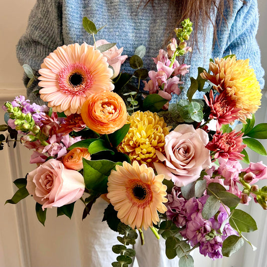 BlossomBox: Your Monthly Floral Subscription